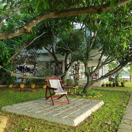 Orchid Lake View Homestay Alappuzha Eksteriør billede